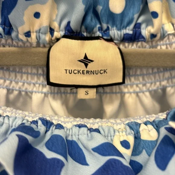 Beautiful blue Tuckernuck blouse - Picture 2 of 2